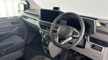 2026 Volkswagen 2.0 TDI T3Commerce Pro Kombi SWB Euro 6 5-door (Black) - Image: 6
