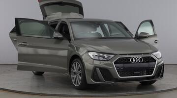 2026 Audi Sportback S line 30 TFSI 116 PS S tronic (Grey) - Image: 9