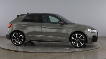 2024 Audi 1.0 TFSI 30 Black Edition Sportback S Tronic Euro 6 5-door (Grey) - Image: 4
