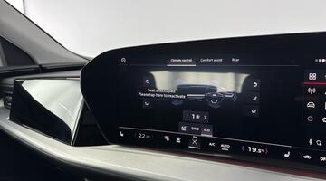 2025 Audi 2.0 TDI Sport Sportback S Tronic quattro Euro 6 5-door (Grey) - Image: 16