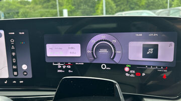 2026 Audi Technik e-hybrid quattro 299 PS S tronic (White) - Image: 29