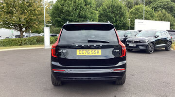 2026 Volvo 2.0 T8 18.8kWh Ultra Dark Auto 4WD Euro 6 5-door (Black) - Image: 11