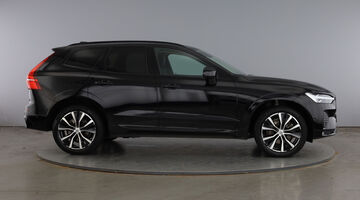2024 Volvo 2.0 B5 MHEV Plus Auto Euro 6 5-door (Black) - Image: 4