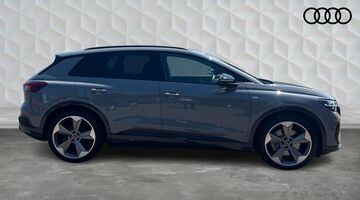 2026 Audi 45 Black Edition Auto quattro 5-door 82kWh (Grey) - Image: 4