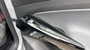 2026 Volkswagen Pure 52kWh Match Auto 5-door (Grey) - Image: 14