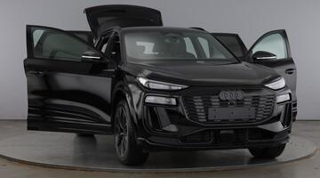 2026 Audi Q6 SUV Black Edition e-tron performance 225,00 kW (Black) - Image: 9