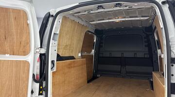 2022 Volkswagen 2.0 TDI C20 Commerce LWB Euro 6 6-door (White) - Image: 28