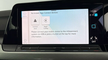 2023 Volkswagen TSI Life Euro 6 5-door (White) - Image: 23