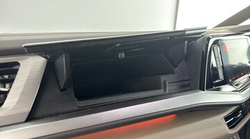 2025 Volkswagen 2.0 TDI Ocean 5-door DSG (Grey) - Image: 40
