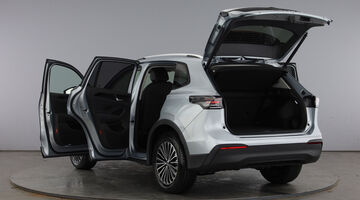 2026 Volkswagen ETSI MHEV Match DSG Euro 6 5-door (Silver) - Image: 12