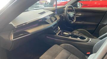 2026 Audi 105kWh Auto quattro 4-door (Black) - Image: 2