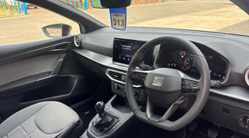 2026 SEAT 1.0 TSI FR Euro 6 5-door (Grey) - Image: 6