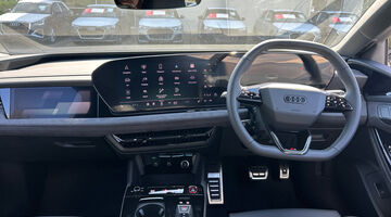 2025 Audi Avant Edition 1 e-tron 210,00 kW (White) - Image: 8