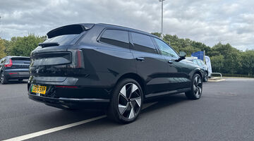 2026 Volvo Twin Motor 106kWh Ultra Auto 4WD 5-door (Black) - Image: 22