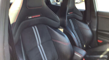 2023 Ford 1.0T EcoBoost MHEV ST DCT Euro 6 5-door (White) - Image: 30