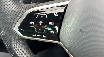 2023 Volkswagen TSI R-Line DSG Euro 6 5-door (White) - Image: 22