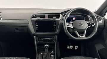 2022 Volkswagen 2.0 TSI R-Line DSG 4Motion Euro 6 5-door (Silver) - Image: 9
