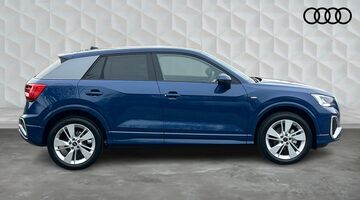 2026 Audi 1.0 TFSI 30 S line Euro 6 5-door (Blue) - Image: 4