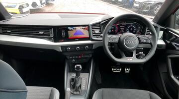 2026 Audi Sportback Black Edition 30 TFSI 116 PS S tronic (Red) - Image: 46