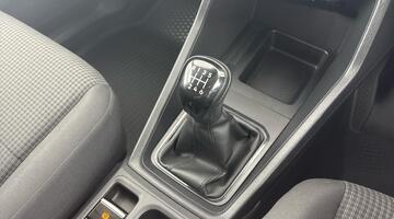 2022 Volkswagen 2.0 TDI C20 Commerce LWB Euro 6 6-door (White) - Image: 25