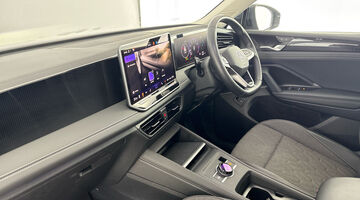 2024 Volkswagen ETSI MHEV Match DSG Euro 6 5-door (Grey) - Image: 2