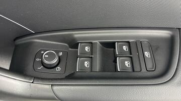 2026 Audi Sportback S line 30 TFSI 116 PS S tronic (Black) - Image: 19