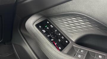 2026 Audi 2.0 TFSI Edition 1 S Tronic Euro 6 5-door (Red) - Image: 31