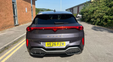 2026 CUPRA EHybrid 25.8kWh VZ2 DSG Euro 6 5-door (Purple) - Image: 26