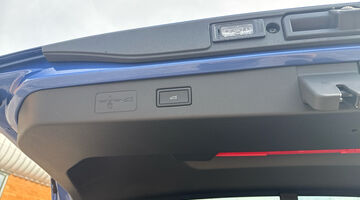 2026 Volkswagen ETSI MHEV R-Line DSG Euro 6 5-door (Blue) - Image: 58