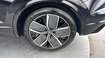 2026 Volkswagen Black Edition 3.0 TDI 4MOTION 286 PS 8-Speed Tiptronic 5-door (Black) - Image: 41