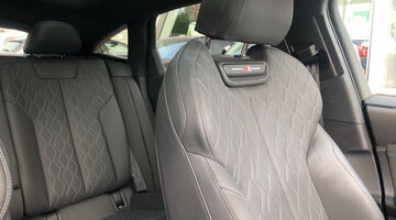 2026 Audi 100kWh Edition 1 Auto quattro 5-door (Blue) - Image: 38