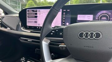 2026 Audi Technik e-hybrid quattro 299 PS S tronic (White) - Image: 28