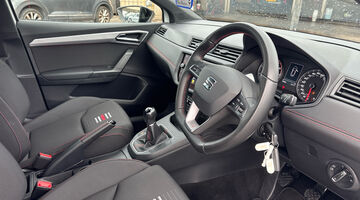 2021 SEAT 1.0 TSI FR Euro 6 5-door (White) - Image: 6