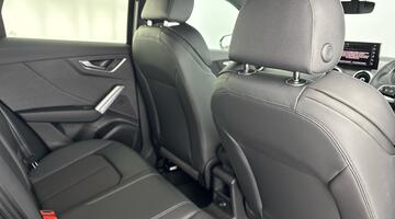 2026 Audi TFSI CoD 35 S line S Tronic Euro 6 5-door (Black) - Image: 31