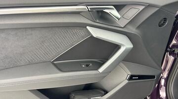 2026 Audi 2.0 TFSI Black Edition S Tronic quattro Euro 6 4-door (Audi exclusive paint finish) - Image: 41