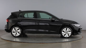 2025 Volkswagen TSI Style Euro 6 5-door (Black) - Image: 4
