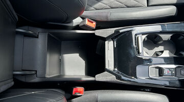 2026 Audi 100kWh Black Edition Auto quattro 5-door (Grey) - Image: 31