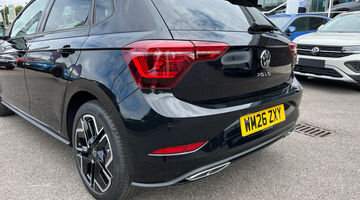 2026 Volkswagen 1.0 TSI Black Edition DSG Euro 6 5-door (Black) - Image: 35
