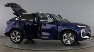 2026 Audi Sportback S line e-hybrid 272 PS S tronic (Blue) - Image: 10