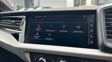 2026 Audi 1.0 TFSI 30 S line Sportback S Tronic Euro 6 5-door (Grey) - Image: 38