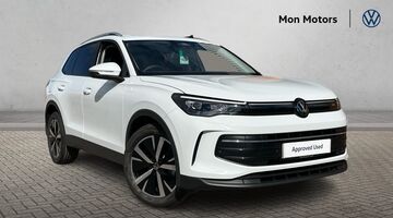 2026 Volkswagen ETSI MHEV Match DSG Euro 6 5-door (White) - Image: 1