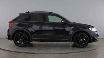 2025 Volkswagen TSI Black Edition DSG Euro 6 5-door (Black) - Image: 4