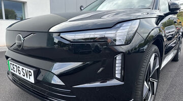 2026 Volvo Twin Motor 106kWh Ultra Auto 4WD 5-door (Black) - Image: 25