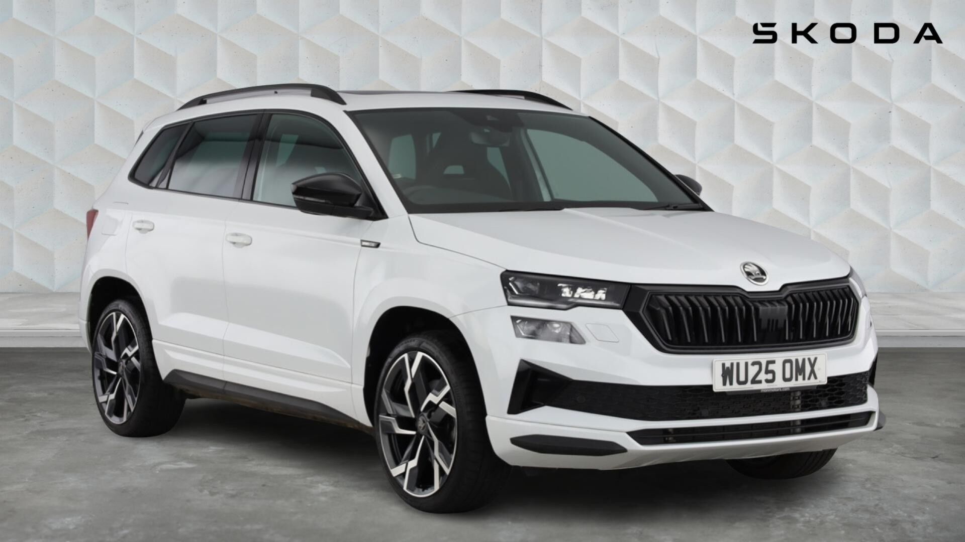 Moon White 2025 Skoda Karoq Estate Front-wheel drive Automatic