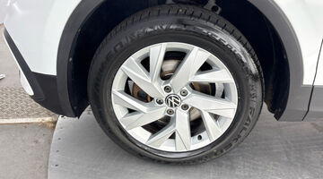 2023 Volkswagen TSI Life DSG Euro 6 5-door (White) - Image: 39