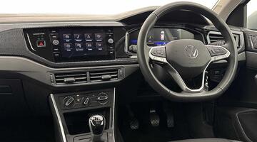 2025 Volkswagen 1.0 TSI Match Euro 6 5-door (Silver) - Image: 2