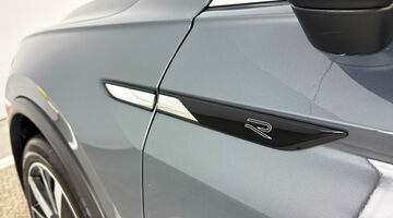 2023 Volkswagen TSI R-Line Edition DSG Euro 6 5-door (Grey) - Image: 38