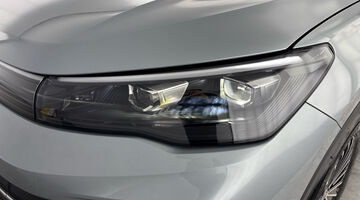 2026 Volkswagen ETSI MHEV Match DSG Euro 6 5-door (Silver) - Image: 39