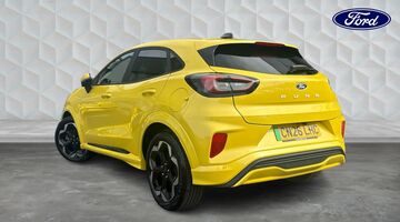 2026 Ford Standard Range 43kWh Premium Auto 5-door (Yellow) - Image: 3