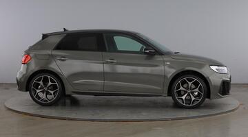 2026 Audi Sportback Black Edition 35 TFSI 150 PS S tronic (Grey) - Image: 4